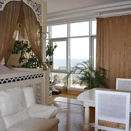 Apartamento Arcadia Palace With Sea View Odessa