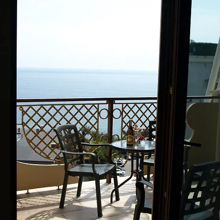 Arcadia Palace With Sea View