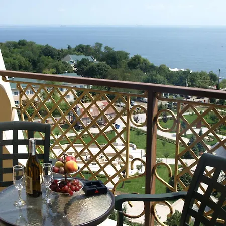 アパート Arcadia Palace With Sea View
