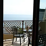 Arcadia Palace With Sea View
